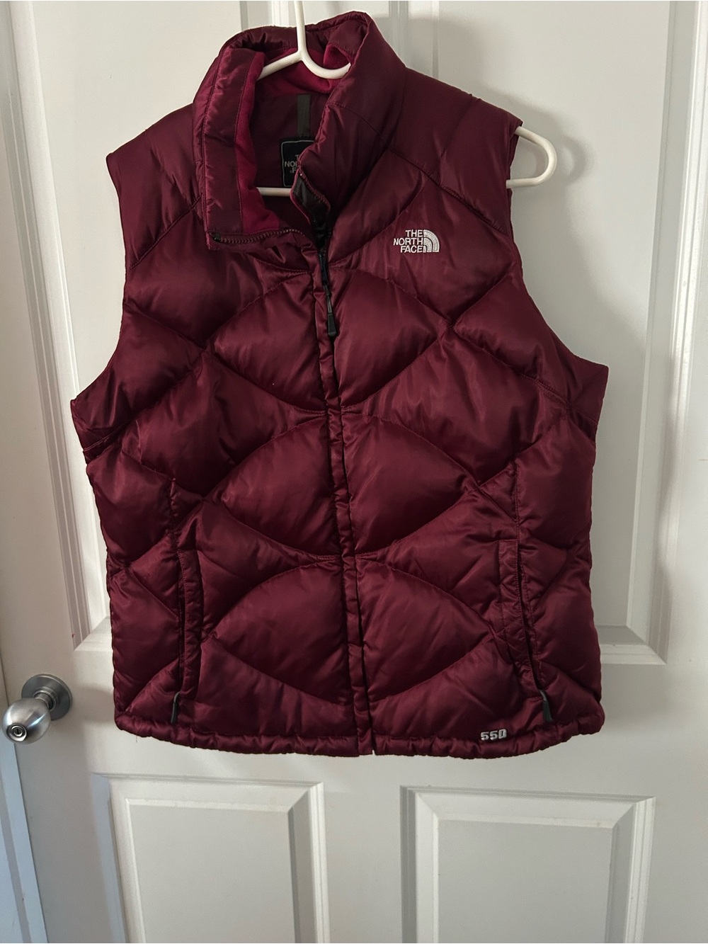 The North Face Women's Burgundy puffer Down Vest 550